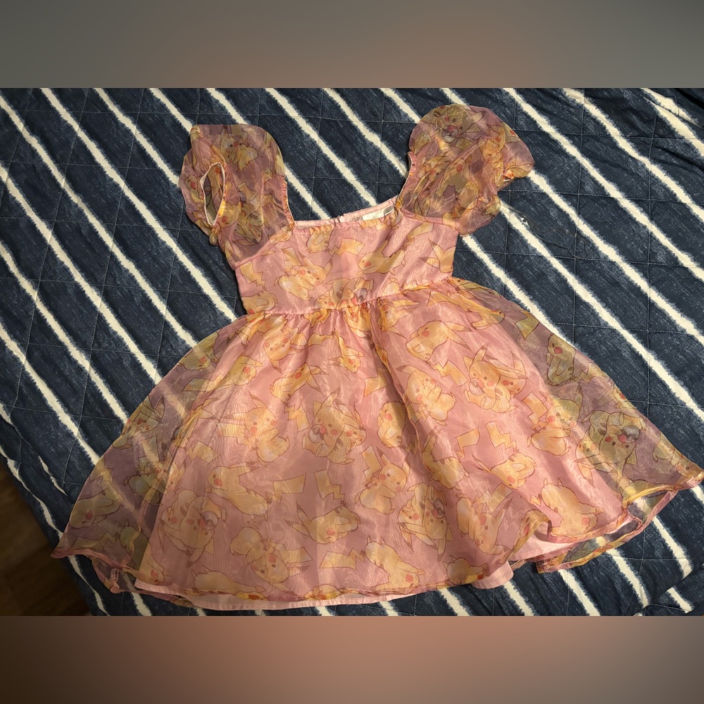 Girl Pokémon Pikachu dress with bubble sleeves